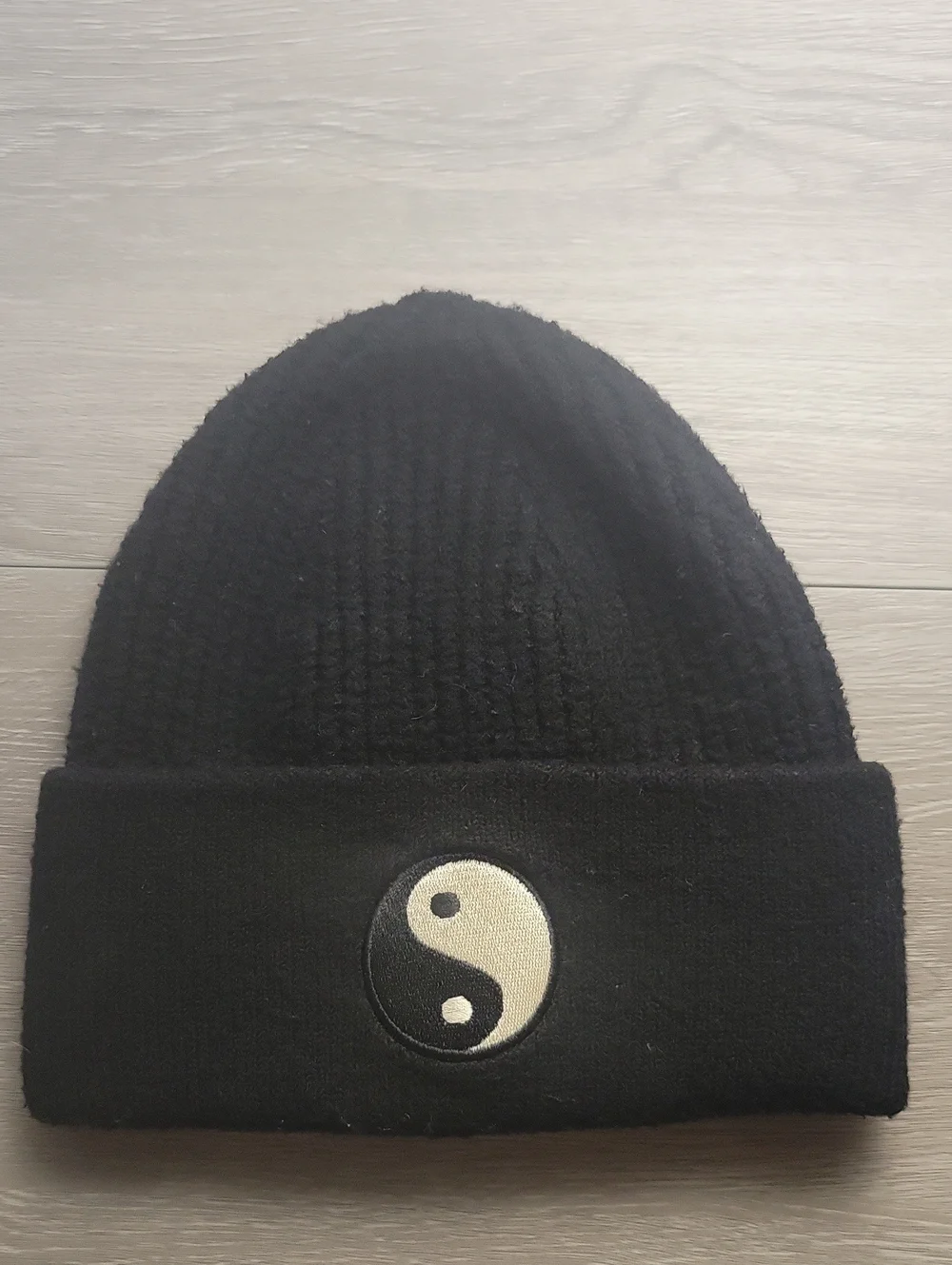 No Boundaries Black Ying Yang Beanie